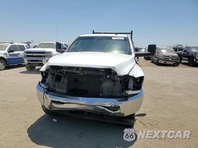 Zdjęcie 14 z 15 samochodu: 2014 RAM 2500 ST VIN:3C6UR5CL4EG107394 - miniatura