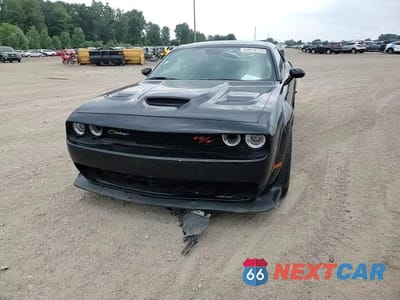 Zdjęcie 13 z 14 samochodu: 2021 DODGE CHALLENGER R/T SCAT PACK VIN:2C3CDZFJ2MH602765 - miniatura