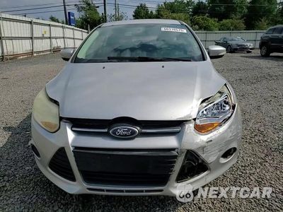 Zdjęcie 14 z 15 samochodu: 2014 FORD FOCUS SE VIN:1FADP3K22EL392715 - miniatura