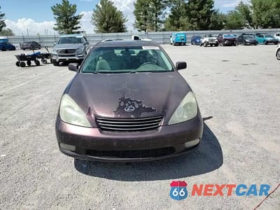 Zdjęcie 13 z 14 samochodu: 2004 LEXUS ES 330 VIN:JTHBA30G145038218 - miniatura