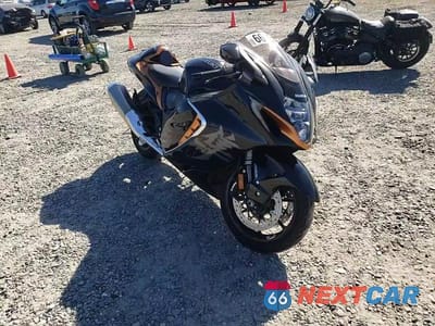 Zdjęcie 10 z 10 samochodu: 2022 SUZUKI GSX1300 RR VIN:JS1EJ11DXN7100030 - miniatura
