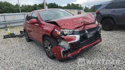 Zdjęcie 13 z 14 samochodu: 2017 MITSUBISHI OUTLANDER SPORT ES VIN:JA4AP3AU3HZ000630 - miniatura