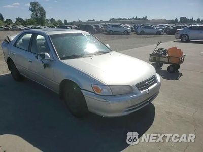 Zdjęcie 13 z 13 samochodu: 2000 TOYOTA CAMRY CE VIN:JT2BG22K3Y0510863 - miniatura