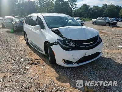 Zdjęcie 14 z 16 samochodu: 2018 CHRYSLER PACIFICA TOURING L VIN:2C4RC1BG7JR275192 - miniatura