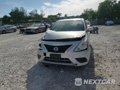 Zdjęcie 13 z 14 samochodu: 2015 NISSAN VERSA S VIN:3N1CN7AP8FL914045 - miniatura