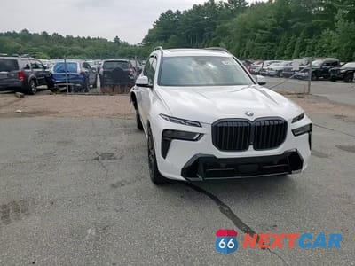 Zdjęcie 14 z 15 samochodu: 2023 BMW X7 XDRIVE40I VIN:5UX23EM09P9R84972 - miniatura