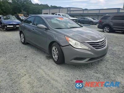 Zdjęcie 13 z 13 samochodu: 2013 HYUNDAI SONATA GLS VIN:5NPEB4AC1DH510074 - miniatura