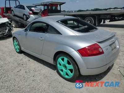 Zdjęcie 13 z 14 samochodu: 2000 AUDI TT VIN:TRUTC28N6Y1004503 - miniatura
