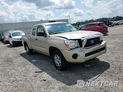 Zdjęcie 13 z 14 samochodu: 2006 TOYOTA TACOMA ACCESS CAB VIN:5TETX22N56Z245916 - miniatura