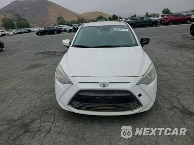 Zdjęcie 13 z 15 samochodu: 2017 TOYOTA YARIS IA VIN:3MYDLBYV2HY148979 - miniatura