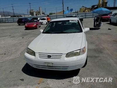 Zdjęcie 13 z 14 samochodu: 1997 TOYOTA CAMRY LE VIN:JT2BF22K6V0050922 - miniatura