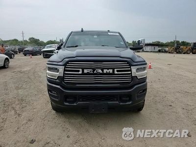 Zdjęcie 13 z 15 samochodu: 2020 RAM 2500 LARAMIE VIN:3C6UR5FL7LG249781 - miniatura