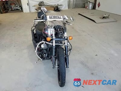 Zdjęcie 10 z 10 samochodu: 2014 KAWASAKI VN900 C VIN:JKAVN2C10EA057611 - miniatura