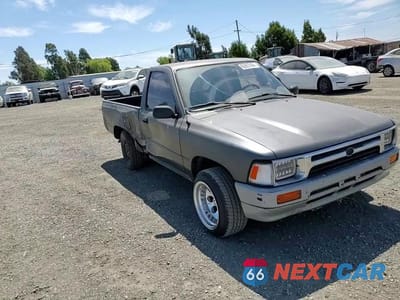 Zdjęcie 11 z 14 samochodu: 1993 TOYOTA PICKUP 1/2 TON SHORT WHEELBASE VIN:JT4RN81A2P5166404 - miniatura