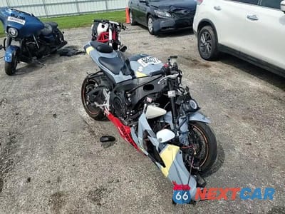 Zdjęcie 9 z 9 samochodu: 2008 SUZUKI GSX-R750 VIN:JS1GR7LA882105395 - miniatura