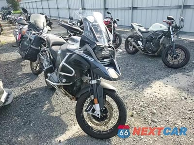 Zdjęcie 10 z 10 samochodu: 2016 BMW R1200 GS ADVENTURE VIN:WB10A1209GZ664400 - miniatura