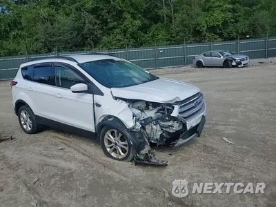 Zdjęcie 14 z 16 samochodu: 2017 FORD ESCAPE SE VIN:1FMCU9GD8HUC05547 - miniatura