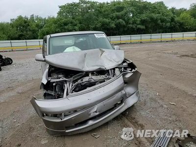 Zdjęcie 15 z 15 samochodu: 2005 TOYOTA SCION XB VIN:JTLKT324554025787 - miniatura