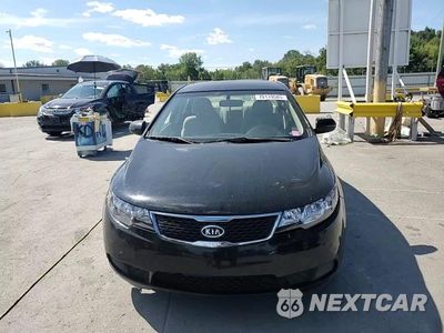 Zdjęcie 13 z 14 samochodu: 2012 KIA FORTE EX VIN:KNAFU4A28C5608116 - miniatura