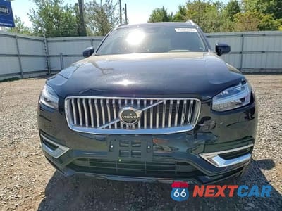 Zdjęcie 14 z 15 samochodu: 2025 VOLVO XC90 PLUS VIN:YV4H60PE3S1330633 - miniatura