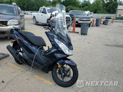 Zdjęcie 10 z 10 samochodu: 2018 HONDA PCX 150 VIN:RLHKF1800JY300559 - miniatura