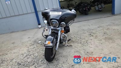 Zdjęcie 9 z 9 samochodu: 2005 HARLEY-DAVIDSON FLHTCUI VIN:1HD1FCW175Y663030 - miniatura