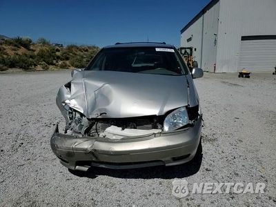 Zdjęcie 14 z 15 samochodu: 2001 TOYOTA SIENNA LE VIN:4T3ZF13C81U351186 - miniatura