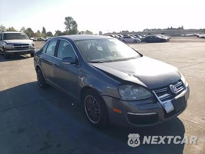 Zdjęcie 13 z 14 samochodu: 2008 VOLKSWAGEN JETTA SE VIN:3VWRM71K58M035756 - miniatura
