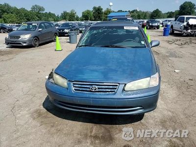 Zdjęcie 13 z 14 samochodu: 2001 TOYOTA CAMRY CE VIN:4T1BG22K31U847731 - miniatura