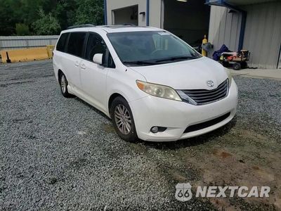 Zdjęcie 14 z 15 samochodu: 2011 TOYOTA SIENNA XLE VIN:5TDYK3DCXBS175794 - miniatura