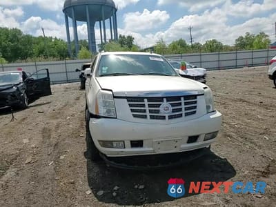 Zdjęcie 14 z 15 samochodu: 2007 CADILLAC ESCALADE ESV VIN:1GYFK66807R410432 - miniatura
