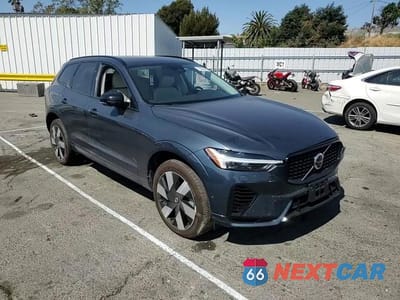 Zdjęcie 14 z 16 samochodu: 2024 VOLVO XC60 PLUS VIN:YV4H60DL2R1924059 - miniatura