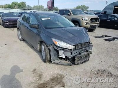 Zdjęcie 14 z 15 samochodu: 2018 FORD FOCUS SE VIN:1FADP3F22JL328744 - miniatura