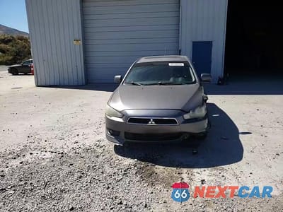 Zdjęcie 13 z 14 samochodu: 2008 MITSUBISHI LANCER GTS VIN:JA3AU86U68U014232 - miniatura