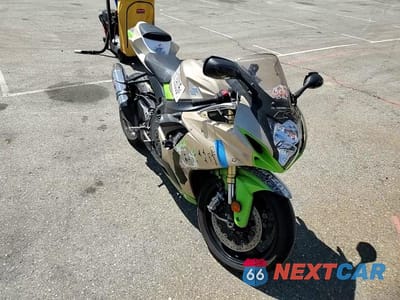 Zdjęcie 10 z 10 samochodu: 2013 SUZUKI GSX-R750 VIN:JS1GR7MA4D2100011 - miniatura