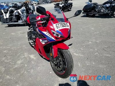 Zdjęcie 9 z 9 samochodu: 2024 HONDA CBR650 R VIN:MLHRH155XR5000479 - miniatura