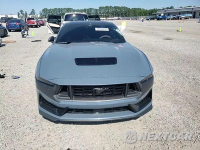 Zdjęcie 14 z 15 samochodu: 2025 FORD MUSTANG DARK HORSE VIN:1FA6P8R0XS5500623 - miniatura