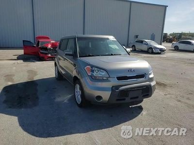 Zdjęcie 13 z 14 samochodu: 2010 KIA SOUL + VIN:KNDJT2A20A7080156 - miniatura