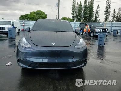 Zdjęcie 13 z 14 samochodu: 2024 TESLA MODEL Y VIN:7SAYGDED3RF053200 - miniatura