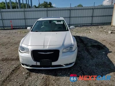 Zdjęcie 13 z 14 samochodu: 2015 CHRYSLER 300 LIMITED VIN:2C3CCAAG1FH849293 - miniatura