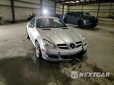 Zdjęcie 13 z 14 samochodu: 2005 MERCEDES-BENZ SLK 350 VIN:WDBWK56F25F027183 - miniatura