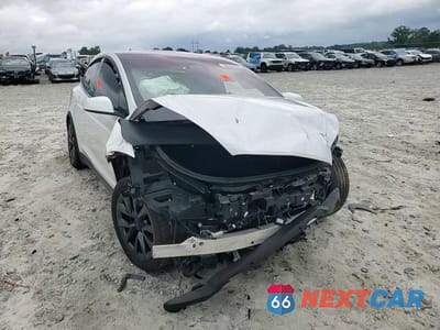 Zdjęcie 15 z 15 samochodu: 2023 TESLA MODEL X VIN:7SAXCDE50PF372177 - miniatura