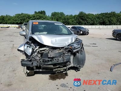 Zdjęcie 13 z 13 samochodu: 2017 NISSAN VERSA NOTE S VIN:3N1CE2CP0HL369445 - miniatura