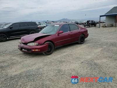 Zdjęcie 13 z 14 samochodu: 1996 HONDA ACCORD LX VIN:1HGCD5636TA003808 - miniatura