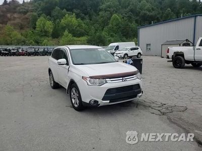 Zdjęcie 14 z 15 samochodu: 2015 MITSUBISHI OUTLANDER SE VIN:JA4AZ3A39FZ004356 - miniatura