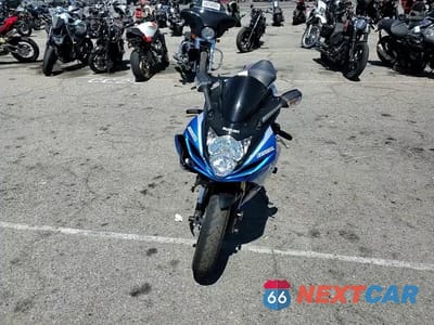 Zdjęcie 10 z 10 samochodu: 2023 SUZUKI GSX-R750 VIN:JS1GR7MA2P7100256 - miniatura