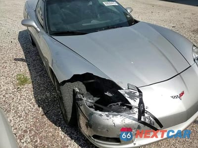 Zdjęcie 14 z 15 samochodu: 2005 CHEVROLET CORVETTE VIN:1G1YY24U955114148 - miniatura