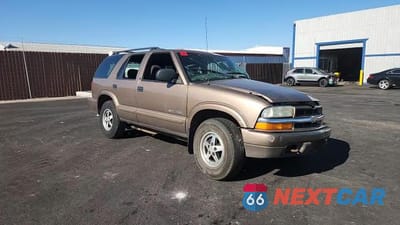 Zdjęcie 13 z 13 samochodu: 2003 CHEVROLET BLAZER VIN:1GNDT13X83K146203 - miniatura