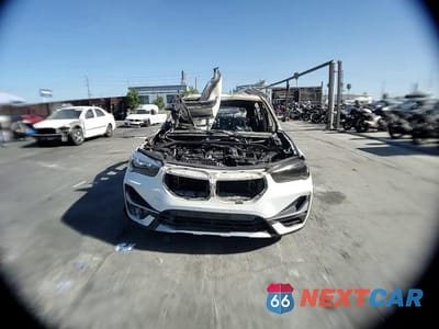 Zdjęcie 12 z 12 samochodu: 2020 BMW X1 XDRIVE28I VIN:WBXJG9C00L5P92726 - miniatura