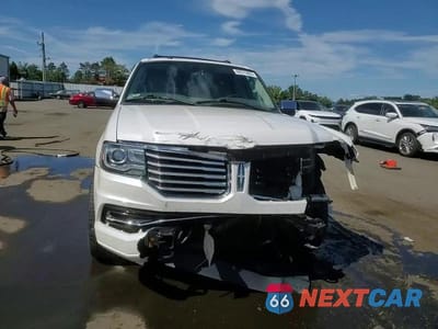 Zdjęcie 14 z 15 samochodu: 2015 LINCOLN NAVIGATOR VIN:5LMJJ2JT4FEJ07854 - miniatura